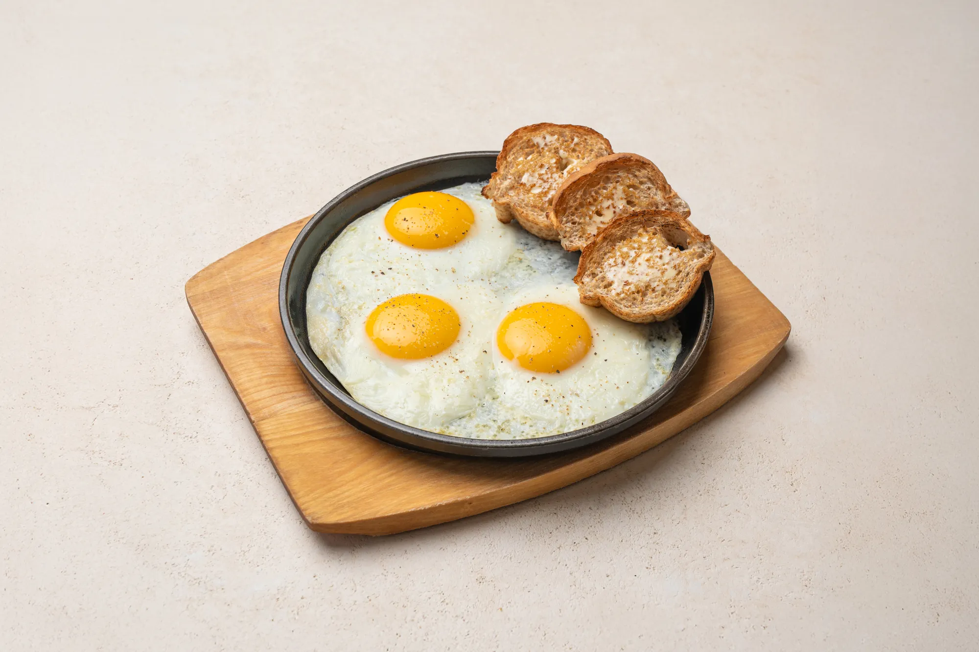 3 Eggs Sunny Side Up